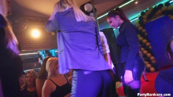 Party Hardcore Gone Crazy Vol. 37 Part 8 - Cam 2 Screencap 100 on www.sinx.com
