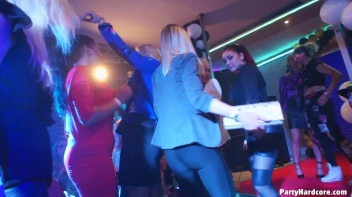 Party Hardcore Gone Crazy Vol. 37 Part 8 - Cam 2 Screencap 101 on www.sinx.com