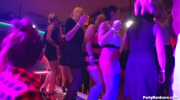 Party Hardcore Gone Crazy Vol. 37 Part 8 - Cam 2 Screencap 110 on www.sinx.com