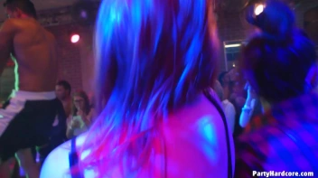 Party Hardcore Gone Crazy Vol. 37 Part 8 - Cam 2 Screencap 38 on www.sinx.com