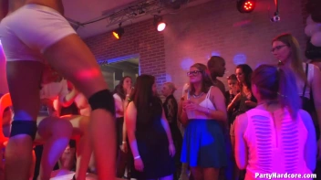 Party Hardcore Gone Crazy Vol. 37 Part 8 - Cam 2 Screencap 57 on www.sinx.com