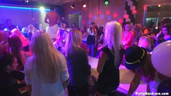 Party Hardcore Gone Crazy Vol. 37 Part 8 - Cam 2 Screencap 67 on www.sinx.com