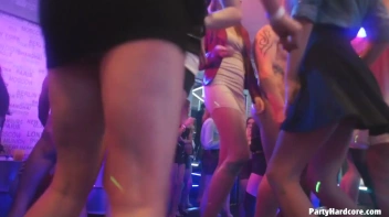 Party Hardcore Gone Crazy Vol. 29 Part 6 - Cam 1 Screencap 89 on www.sinx.com