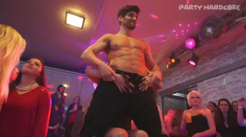 Party Hardcore Gone Crazy Vol. 25 Part 2 - Cam 1 Screencap 71 on www.sinx.com