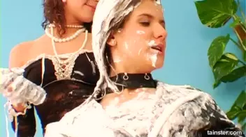 Shaving Foam Battle Screencap 60 on www.sinx.com