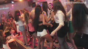 Party Hardcore Vol. 89 Part 1 - Cam 2 Screencap 70 on www.sinx.com