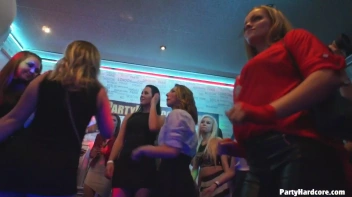 Party Hardcore Gone Crazy Vol. 29 Part 1 - Cam 1 Screencap 27 on www.sinx.com