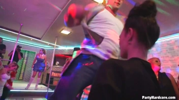 Party Hardcore Gone Crazy Vol. 29 Part 1 - Cam 1 Screencap 37 on www.sinx.com