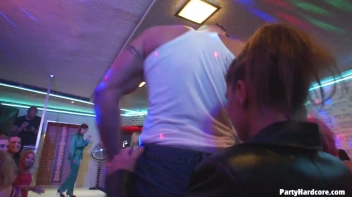 Party Hardcore Gone Crazy Vol. 29 Part 1 - Cam 1 Screencap 46 on www.sinx.com