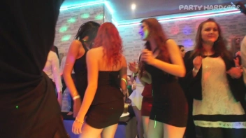 Party Hardcore Gone Crazy Vol. 25 Part 3 - Cam 3 Screencap 103 on www.sinx.com