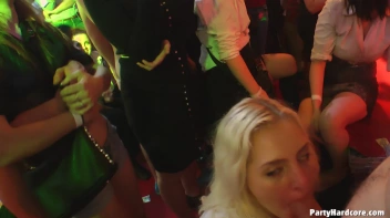 Party Hardcore Gone Crazy Vol. 38 Part 8 - Cam 4 Screencap 81 on www.sinx.com