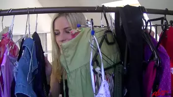 Sweet and Creamy Fashion Freak Screencap 1 on www.sinx.com