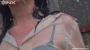 Brunette's Very Wet Sprinkler Frolic Screencap 32 on www.sinx.com