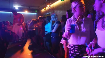 Party Hardcore Gone Crazy Vol. 38 Part 1 - Cam 3 Screencap 68 on www.sinx.com