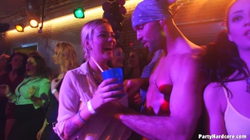 Party Hardcore Gone Crazy Vol. 38 Part 1 - Cam 3 Screencap 71 on www.sinx.com