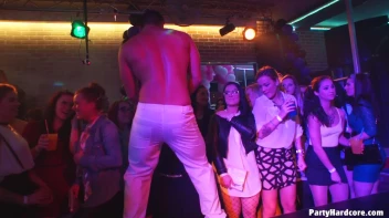 Party Hardcore Gone Crazy Vol. 38 Part 1 - Cam 3 Screencap 48 on www.sinx.com