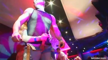 Blue Jean Babes Part 2 Cam 1 Screencap 74 on www.sinx.com