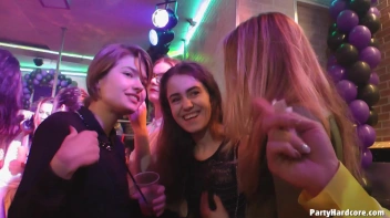 Party Hardcore Gone Crazy Vol. 38 Part 6 - Cam 4 Screencap 79 on www.sinx.com