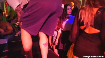 Party Hardcore Gone Crazy Vol. 39 Single Cut: Part 1 - Cam 2 Screencap 14 on www.sinx.com