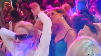 Blue Jean Babes Part 1 Main Edit Screencap 24 on www.sinx.com