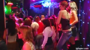 Blue Jean Babes Part 1 Main Edit Screencap 28 on www.sinx.com