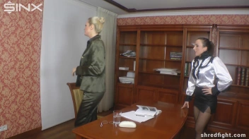 A Catfight In The Office Caught On Tape Screencap 4 on www.sinx.com