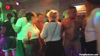 Party Hardcore Gone Crazy Vol. 35 Part 6 - Cam 1 Screencap 57 on www.sinx.com