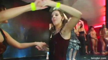 Kickbox Cumbath Part 3 Cam 3 Screencap 101 on www.sinx.com