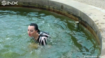 Hot Babe's Wet And Messy Outdoor Cool Down Screencap 32 on www.sinx.com