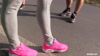 Running Towards The Bi Life Screencap 3 on www.sinx.com