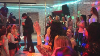 Party Hardcore Gone Crazy Vol. 25 Part 2 - Cam 2 Screencap 42 on www.sinx.com