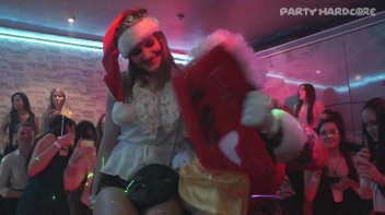 Party Hardcore Gone Crazy Vol. 24 Part 2 - Cam 3 Screencap 22 on www.sinx.com