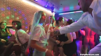 Party Hardcore Gone Crazy Vol. 35 Part 7 - Cam 4 Screencap 61 on www.sinx.com