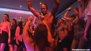 Party Hardcore Gone Crazy Vol. 12 Part 2 - Cam 1 Screencap 71 on www.sinx.com