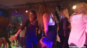 Party Hardcore Gone Crazy Vol. 37 Part 7 - Cam 2 Screencap 27 on www.sinx.com