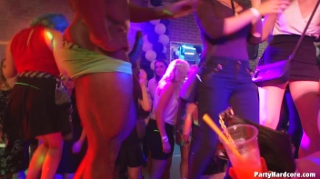 Party Hardcore Gone Crazy Vol. 37 Part 7 - Cam 2 Screencap 44 on www.sinx.com