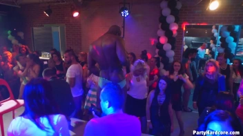 Party Hardcore Gone Crazy Vol. 37 Part 7 - Cam 2 Screencap 58 on www.sinx.com