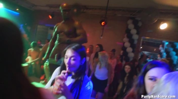 Party Hardcore Gone Crazy Vol. 37 Part 7 - Cam 2 Screencap 59 on www.sinx.com