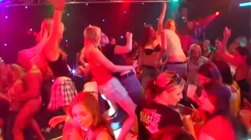 Party Hardcore Vol. 17 Part 2 Screencap 74 on www.sinx.com