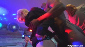 Party Hardcore Gone Crazy Vol. 31 Part 4 - Cam 3 Screencap 88 on www.sinx.com