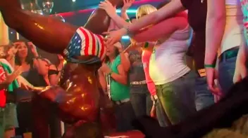 Party Hardcore Vol. 20 Part 2 Screencap 33 on www.sinx.com