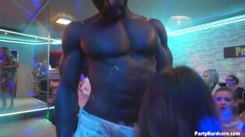 Party Hardcore Gone Crazy Vol. 31 Part 3 - Cam 1 Screencap 68 on www.sinx.com