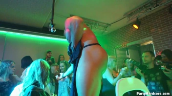 Party Hardcore Gone Crazy Vol. 37 Part 1 - Cam 1 Screencap 98 on www.sinx.com