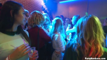 Party Hardcore Gone Crazy Vol. 37 Part 1 - Cam 1 Screencap 99 on www.sinx.com