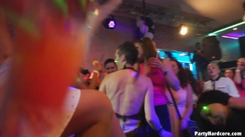 Party Hardcore Gone Crazy Vol. 37 Part 1 - Cam 1 Screencap 121 on www.sinx.com