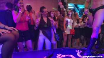 Party Hardcore Gone Crazy Vol. 37 Part 1 - Cam 1 Screencap 80 on www.sinx.com