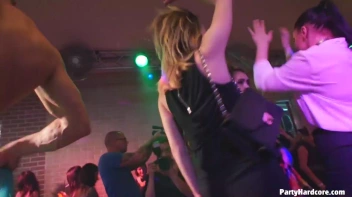 Party Hardcore Gone Crazy Vol. 34 Part 4 - Cam 4 Screencap 83 on www.sinx.com