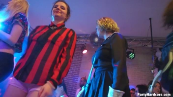 Party Hardcore Gone Crazy Vol. 37 Part 9 - Cam 1 Screencap 76 on www.sinx.com