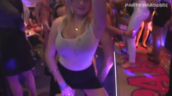 Party Hardcore Gone Crazy Vol. 16 Part 6 - Cam 3 Screencap 94 on www.sinx.com