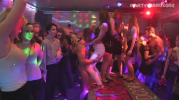 Party Hardcore Gone Crazy Vol. 16 Part 6 - Cam 3 Screencap 95 on www.sinx.com